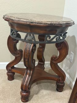 End table 31” high x 27” diameter