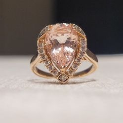 14K Gold Morganite LeVian Diamond Ring