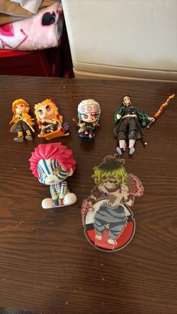 Figurines