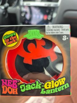 Needoh Jack glow lantern