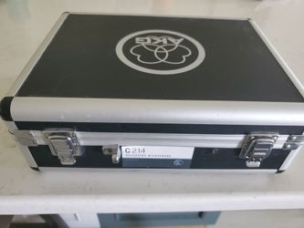 AKG Pro Audio C214