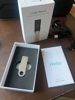 Ledger Nano S cryptocurrency hardware wallet