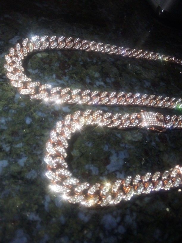 Red 🌹Rare🌹 Rose Gold Lab Diamond 16" Choker & 18" Short Cuban Link Set
