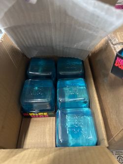 Ned Dob Nice Berg Reusable Ice Cubes