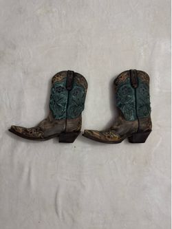 Dan post boots