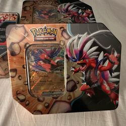 Pokemon Slashing Legends Tin