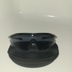 Oakley M2 Frame—Black—Polarized—Men's Sunglasses. Made in USA. OO9212-01