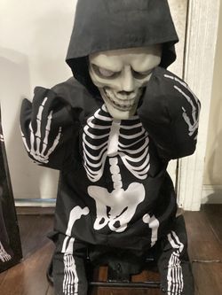 $80 Halloween Skeleton Animatronics