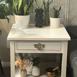 Elegant Refinished  End Table