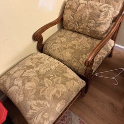 Large Chair With Footrest
