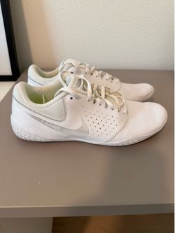 Nike cheer shoes women’s size 9