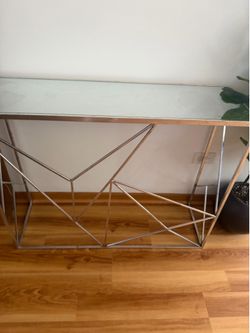 Table / make up vanity
