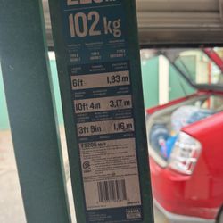 Werner 6 ft Fiberglass Step Ladder – Type II (225 lb)