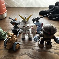Mobile Suit Gundam Micro Wars 6 Piece Set Open To Offers (Not Free)