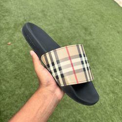 burberry slides 