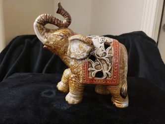 Beautiful Elephant Statue Figure With Cutouts.