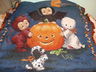 Vintage Halloween Quilt From Avon