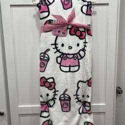 Hello Kitty Strawberry Milkshake Blanket