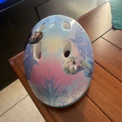 Frozen 2 Little Girls Helmet New Never Use.