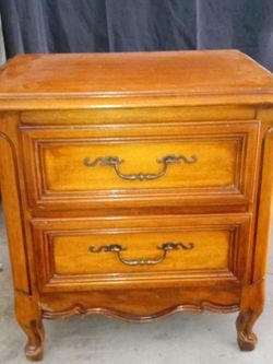 Night stand 100%