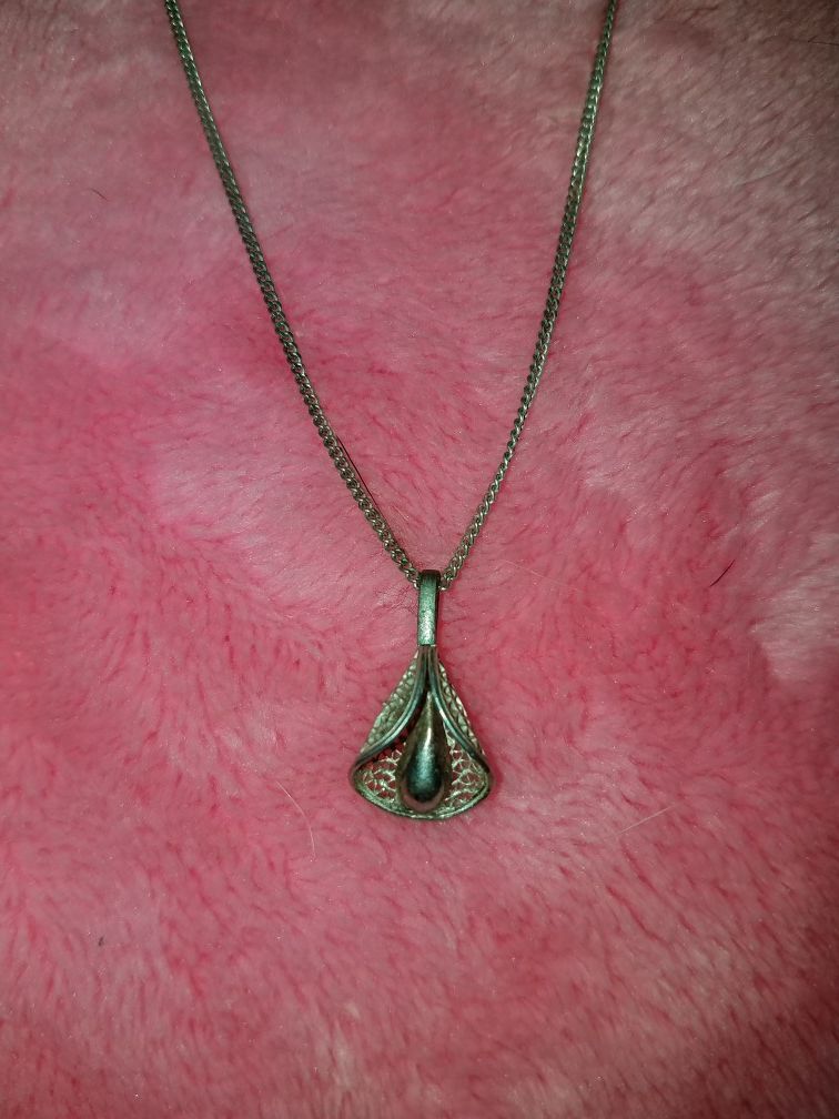 Sterling silver calla lily necklace