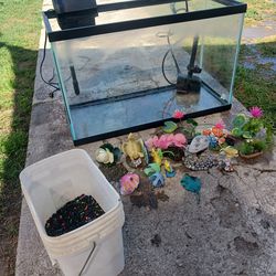 Fish/turtle aquarium with 2 filters pebbles new filters and ornaments