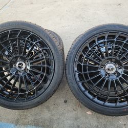 22" New Staggerd Wheels & New Tires For MERCEDES BENZ S560