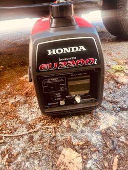 Honda EU2200i Inverter Generator