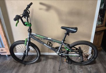 Razor BMX bike