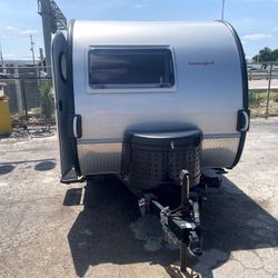 NuCamp Tag 320-S Teardrop