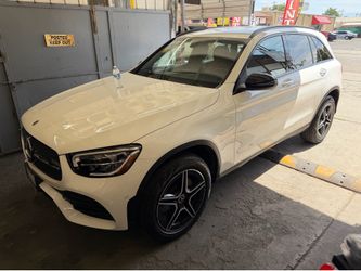 2021 Mercedes-Benz GLC 300