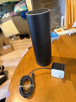 Amazon Echo Smart Speaker (1st Gen)