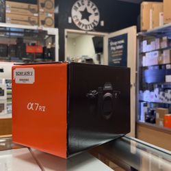 Sony A7 RV