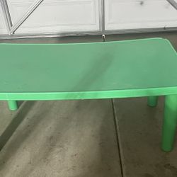 Detachable Play/Eating Table 