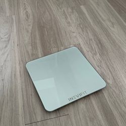 Bathroom scale INEVIFIT