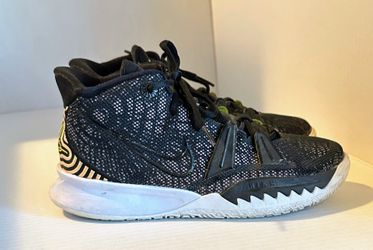 Nike Kyrie 7 ripple effect black Size 5 Y