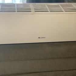 GREE SOLIT TYPE AIR CONDITIONER/heater