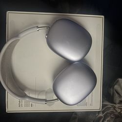 AirPod Maxs 2024 Edition USBC 