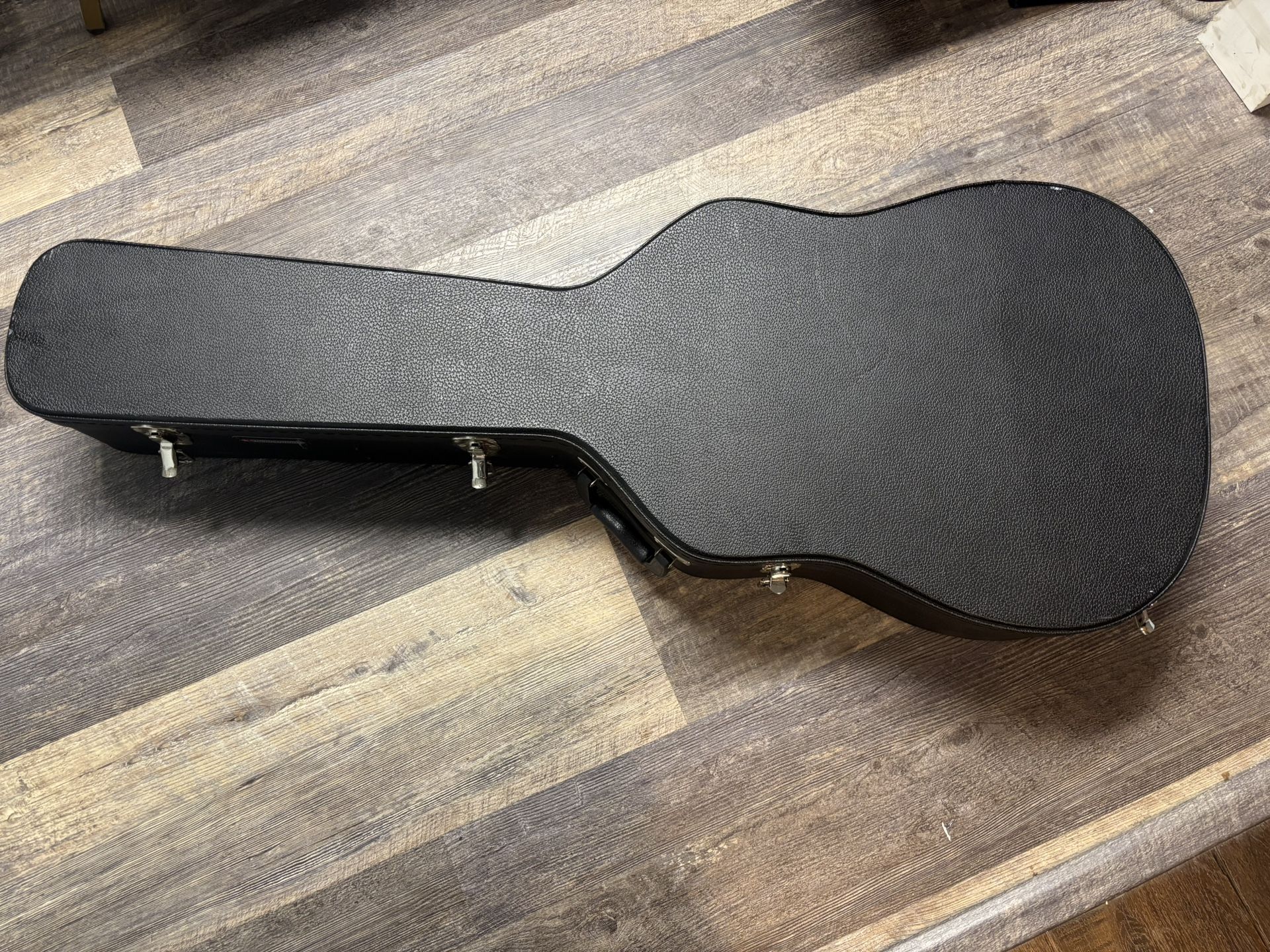 Acoustic Guitar Case!