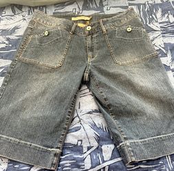 New Size 11 Jean’s Capri