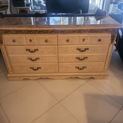 Dresser and 2 Night Stands