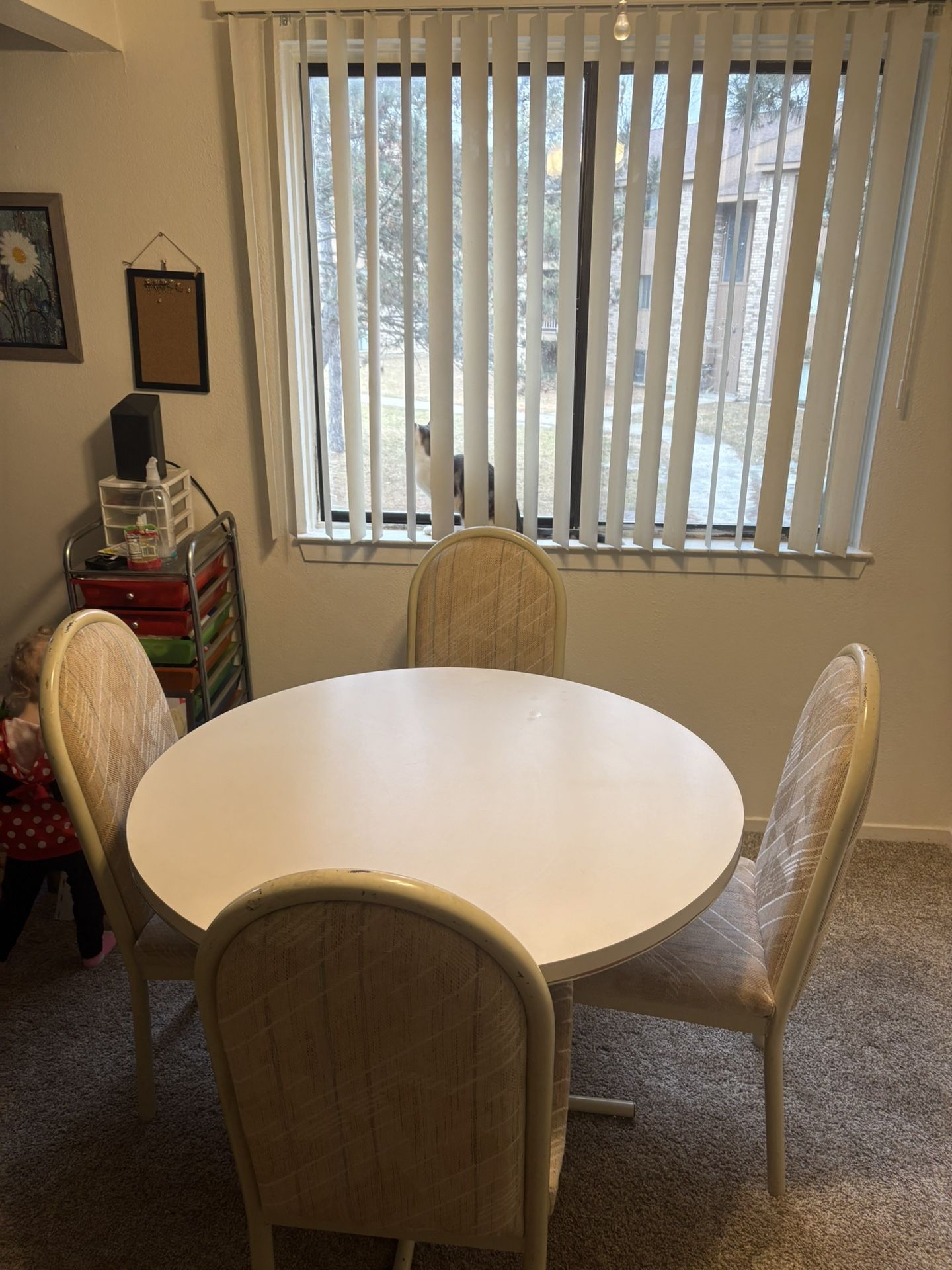 Kitchen Table And Chairs