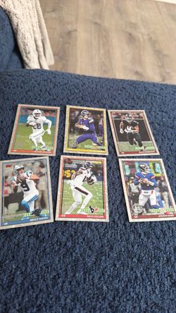 Topps NFL Football Trading Cards Lot of 6