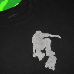 Divinities Tee