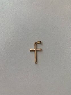 Gold pendant