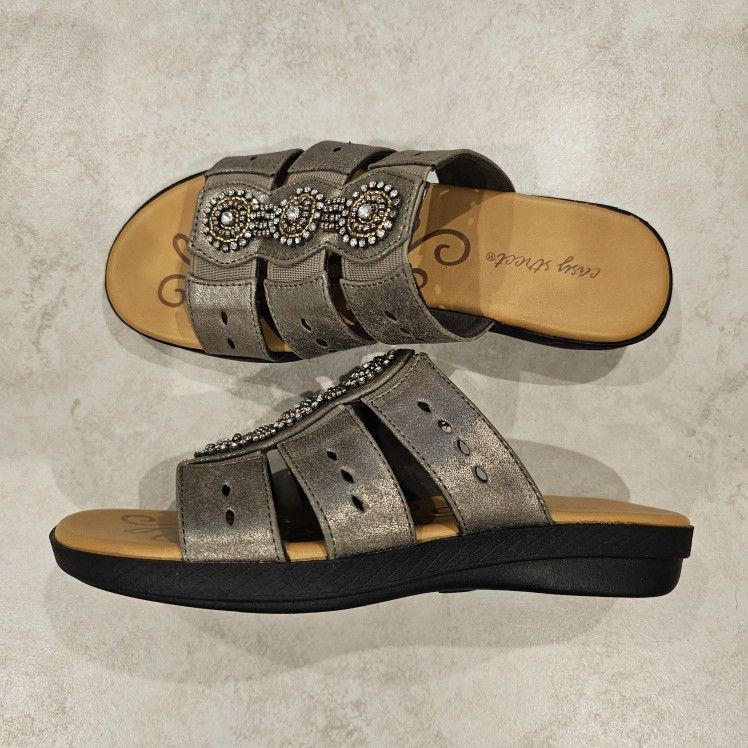 BRAND NEW Size 6.5 Easy Street Nori Flat Pewter Metallic Women's Slide Sandal