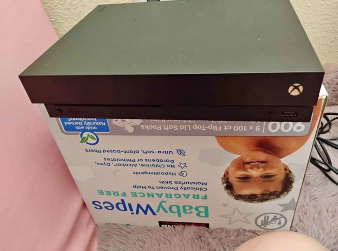 Xbox One X
