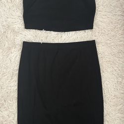 Women Brand New Outfit Size Large