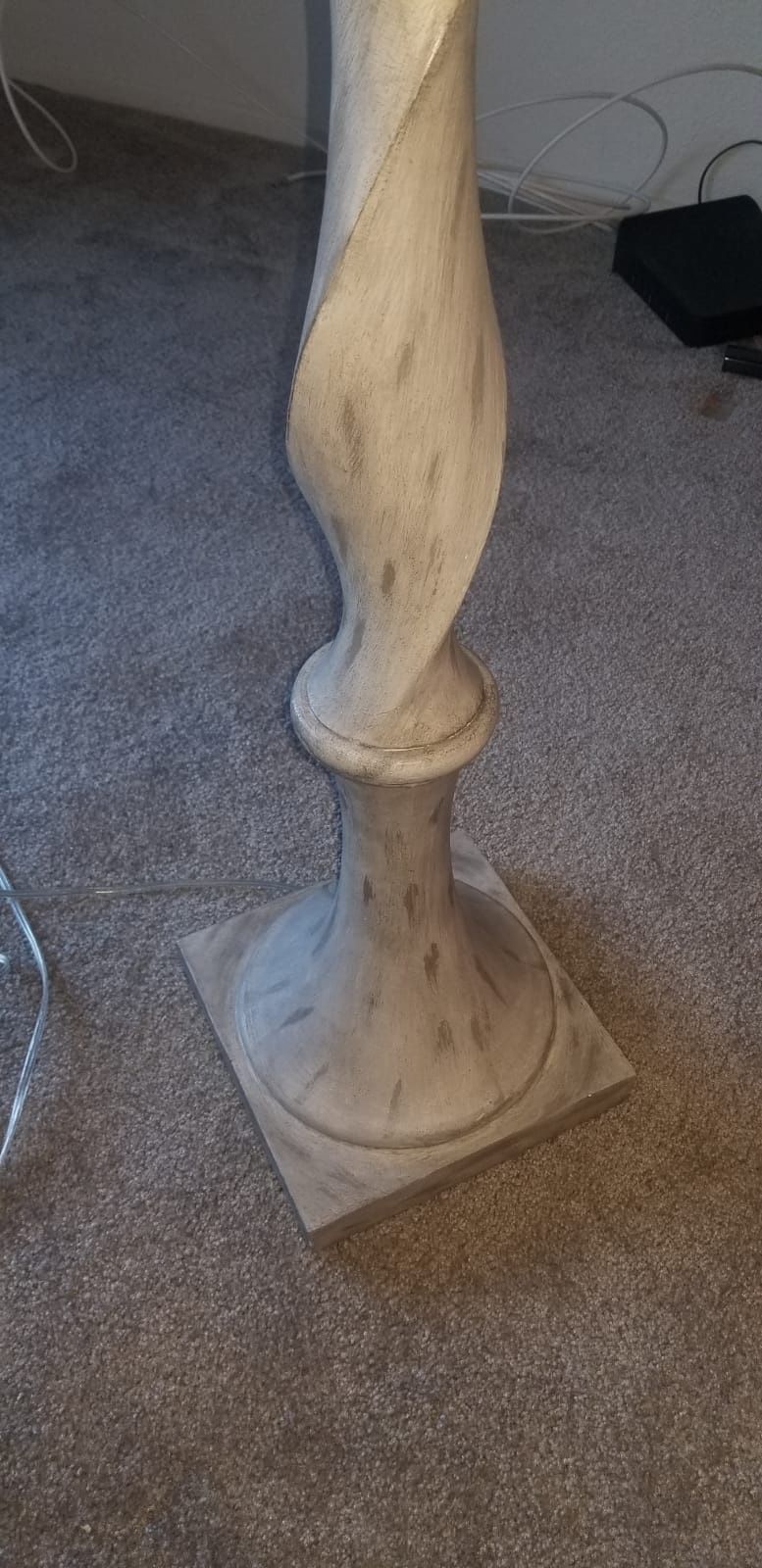 Floor lamp