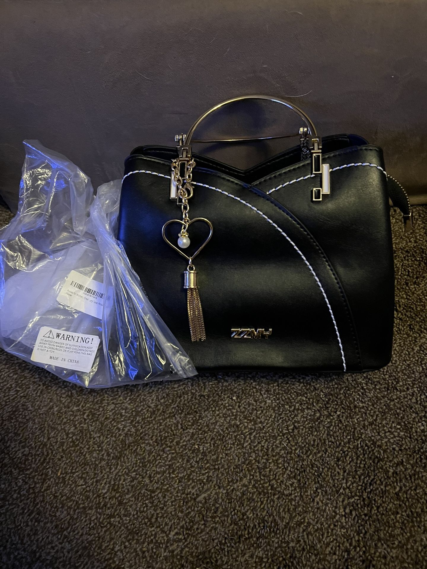 BRAND NEW PURSE